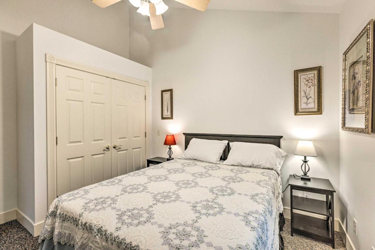 Couples Haven In Frankfort By Lake, Trails And Dtwn Exterior foto